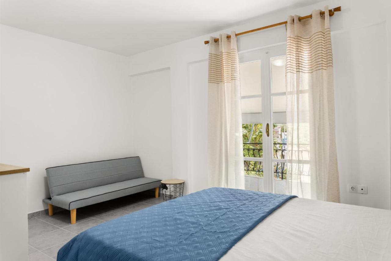 Nikolas Apartments Stoupa Lévktron 外观 照片