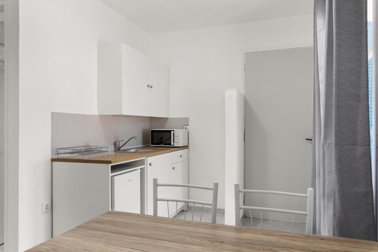 Nikolas Apartments Stoupa Lévktron 外观 照片